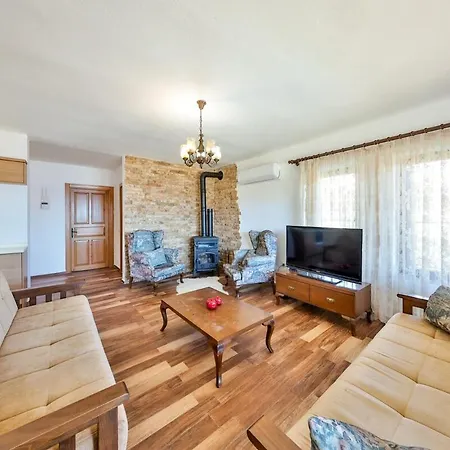Location Zero To Meis In Villa Kas